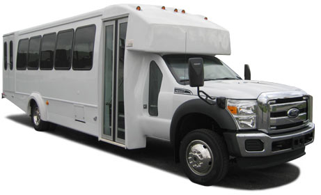 Five Amazing Perks of Choosing Wedding Shuttle Services